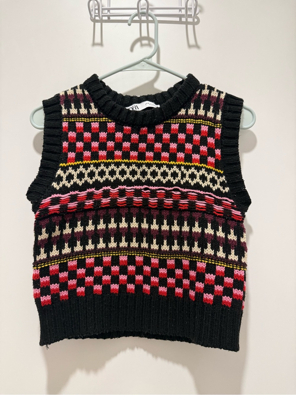 Zara Medium Black Sweater Vest